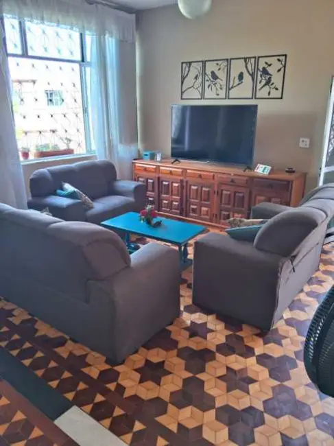 Foto 2 de Casa com 5 quartos à venda, 130m2 em Rio De Janeiro - RJ