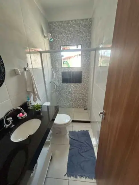 Foto 8 de Casa de Condomínio com 2 quartos à venda, 60m2 em Marica - RJ