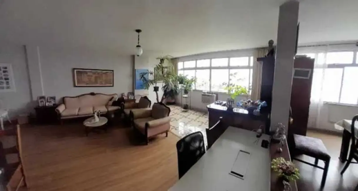 Foto 2 de Apartamento com 4 quartos à venda, 176m2 em Rio De Janeiro - RJ