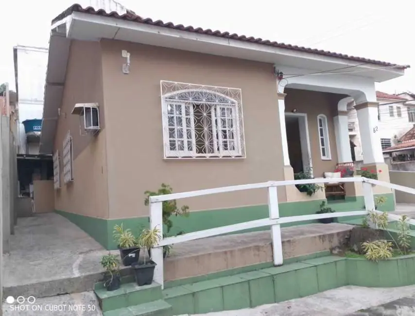Foto 2 de Casa com 2 quartos à venda, 66m2 em Rio De Janeiro - RJ