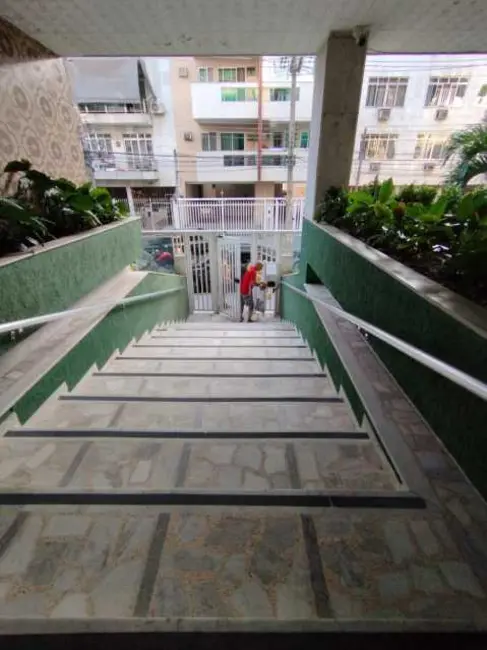 Foto 4 de Apartamento com 2 quartos à venda, 65m2 em Rio De Janeiro - RJ