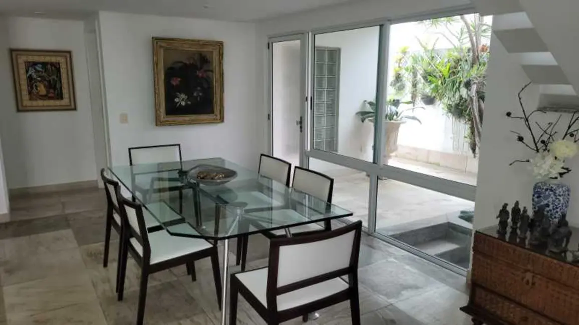 Casa de Condomínio com 6 quartos à venda em Rio De Janeiro - RJ - imagem 9 Foto 9 de Casa de Condomínio com 6 quartos à venda em Rio De Janeiro - RJ