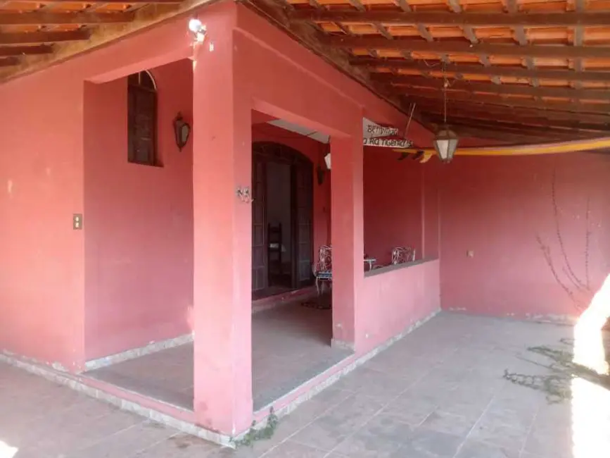 Foto 2 de Casa com 5 quartos à venda, 180m2 em Rio De Janeiro - RJ