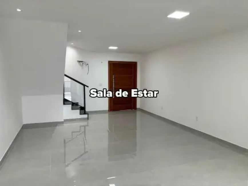 Casa com 4 quartos à venda, 330m2 em Rio De Janeiro - RJ - imagem 7 Foto 7 de Casa com 4 quartos à venda, 330m2 em Rio De Janeiro - RJ