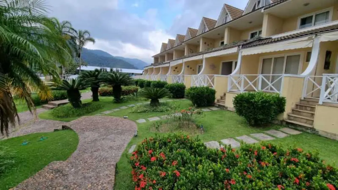 Casa de Condomínio com 4 quartos à venda, 230m2 em Angra Dos Reis - RJ - imagem 3 Foto 3 de Casa de Condomínio com 4 quartos à venda, 230m2 em Angra Dos Reis - RJ