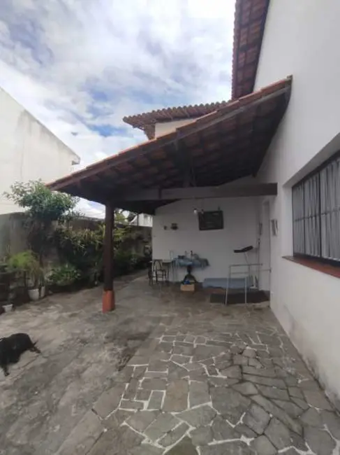 Casa com 5 quartos à venda, 264m2 em Rio De Janeiro - RJ - imagem 5 Foto 5 de Casa com 5 quartos à venda, 264m2 em Rio De Janeiro - RJ