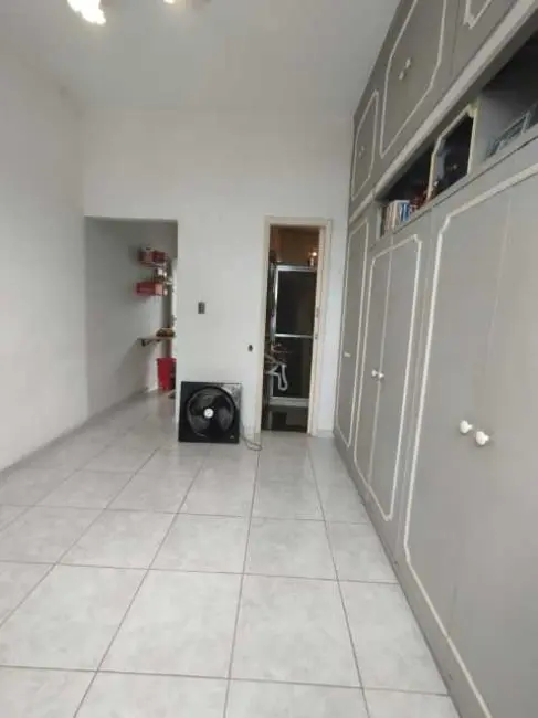 Kitnet com 1 quarto à venda, 26m2 em Rio De Janeiro - RJ - imagem 8 Foto 8 de Kitnet com 1 quarto à venda, 26m2 em Rio De Janeiro - RJ