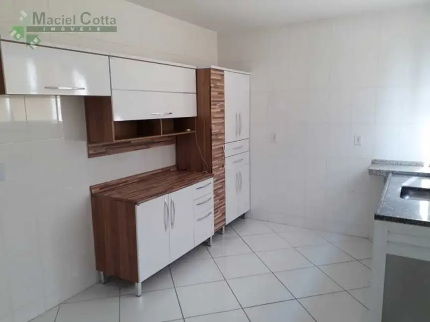Foto 5 de Casa de Condomínio com 3 quartos para alugar, 90m2 em Rio De Janeiro - RJ