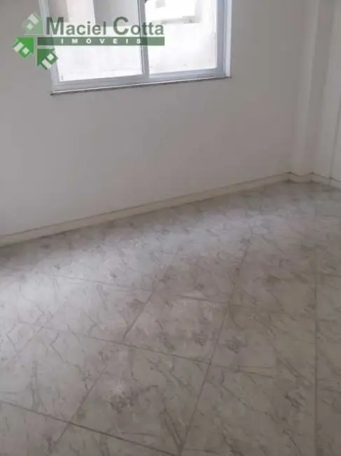 Foto 4 de Casa de Condomínio com 3 quartos para alugar, 90m2 em Rio De Janeiro - RJ