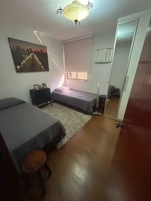 Foto 8 de Apartamento com 4 quartos à venda, 170m2 em Rio De Janeiro - RJ