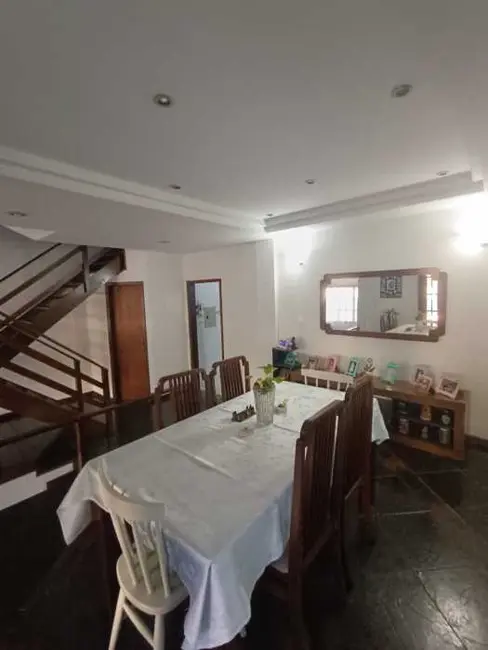 Foto 5 de Casa com 4 quartos à venda, 280m2 em Rio De Janeiro - RJ