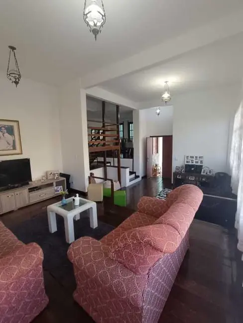 Foto 4 de Casa com 4 quartos à venda, 280m2 em Rio De Janeiro - RJ