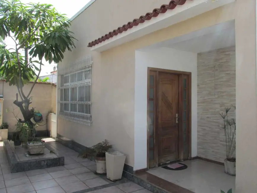Foto 1 de Casa com 3 quartos à venda, 230m2 em Rio De Janeiro - RJ