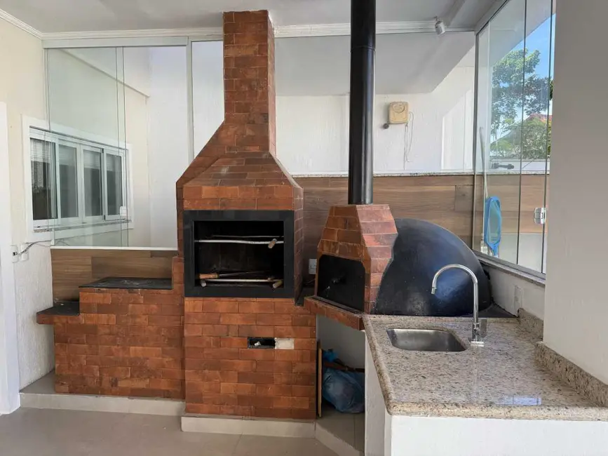 Foto 6 de Casa com 4 quartos à venda, 450m2 em Rio De Janeiro - RJ