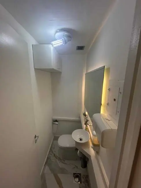 Sala Comercial para alugar, 30m2 em Rio De Janeiro - RJ - imagem 5 Foto 5 de Sala Comercial para alugar, 30m2 em Rio De Janeiro - RJ