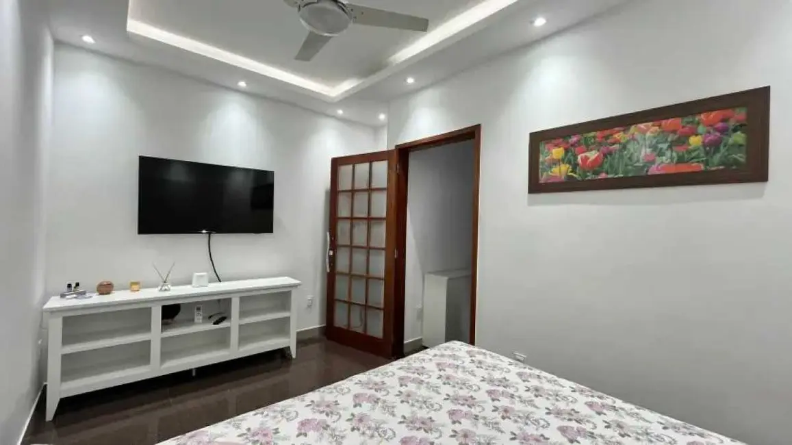 Casa de Condomínio com 3 quartos à venda, 110m2 em Rio De Janeiro - RJ - imagem 4 Foto 4 de Casa de Condomínio com 3 quartos à venda, 110m2 em Rio De Janeiro - RJ