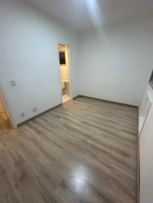 Foto 2 de Apartamento com 2 quartos à venda, 60m2 em Rio De Janeiro - RJ