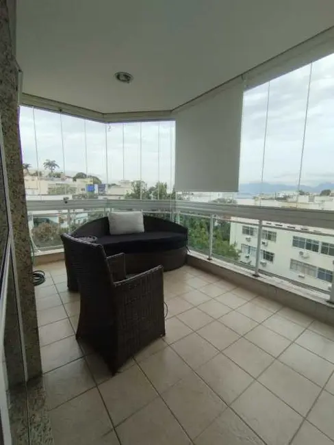 Foto 9 de Apartamento com 2 quartos à venda, 95m2 em Rio De Janeiro - RJ