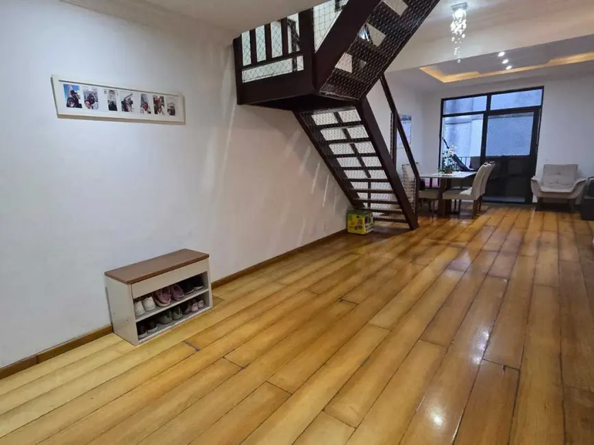 Foto 1 de Apartamento com 4 quartos à venda, 210m2 em Rio De Janeiro - RJ