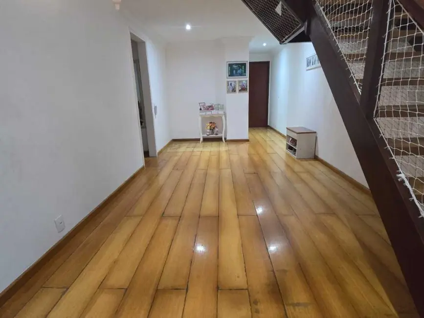 Foto 2 de Apartamento com 4 quartos à venda, 210m2 em Rio De Janeiro - RJ