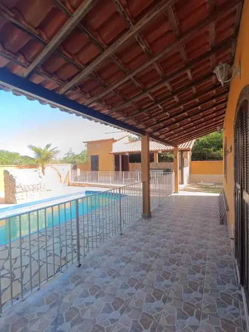 Foto 8 de Casa de Condomínio com 3 quartos à venda, 140m2 em Arraial Do Cabo - RJ