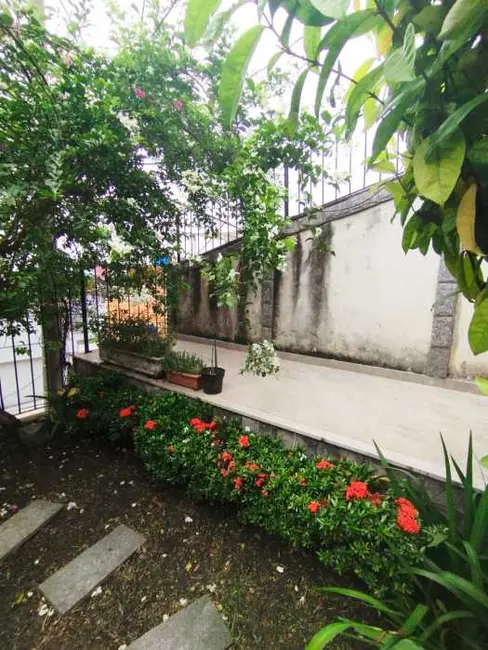 Casa com 3 quartos à venda, 360m2 em Rio De Janeiro - RJ - imagem 6 Foto 6 de Casa com 3 quartos à venda, 360m2 em Rio De Janeiro - RJ