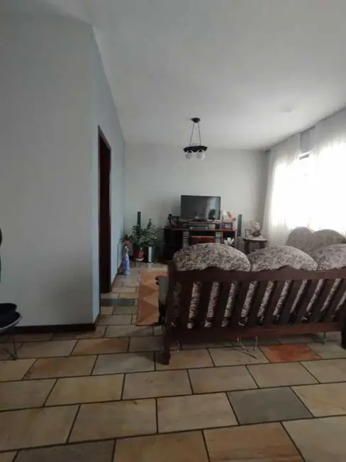 Casa com 3 quartos à venda, 360m2 em Rio De Janeiro - RJ - imagem 9 Foto 9 de Casa com 3 quartos à venda, 360m2 em Rio De Janeiro - RJ