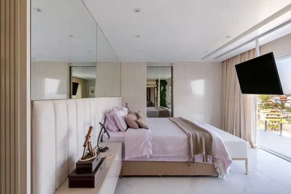 Foto 9 de Casa com 6 quartos para alugar, 768m2 em Rio De Janeiro - RJ