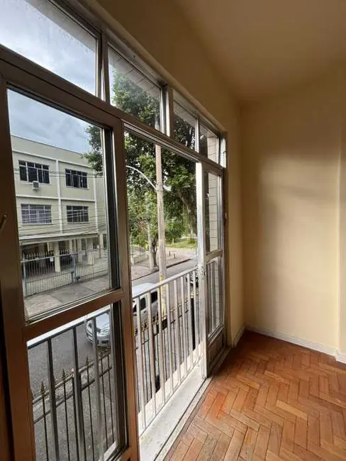 Foto 4 de Apartamento com 2 quartos à venda, 70m2 em Rio De Janeiro - RJ
