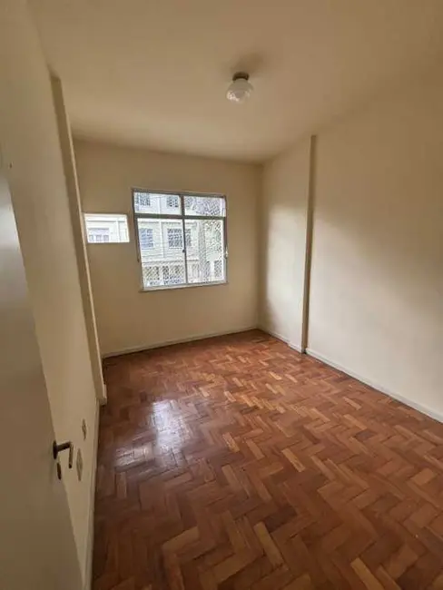 Foto 8 de Apartamento com 2 quartos à venda, 70m2 em Rio De Janeiro - RJ