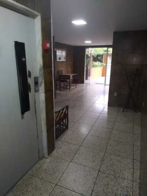 Apartamento com 2 quartos à venda, 66m2 em Rio De Janeiro - RJ - imagem 2 Foto 2 de Apartamento com 2 quartos à venda, 66m2 em Rio De Janeiro - RJ