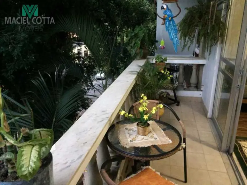 Foto 1 de Apartamento com 2 quartos à venda, 70m2 em Rio De Janeiro - RJ