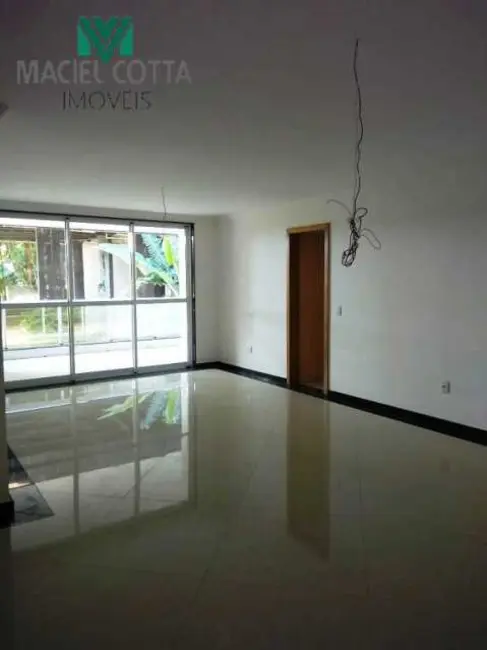 Foto 3 de Apartamento com 3 quartos à venda, 200m2 em Rio De Janeiro - RJ