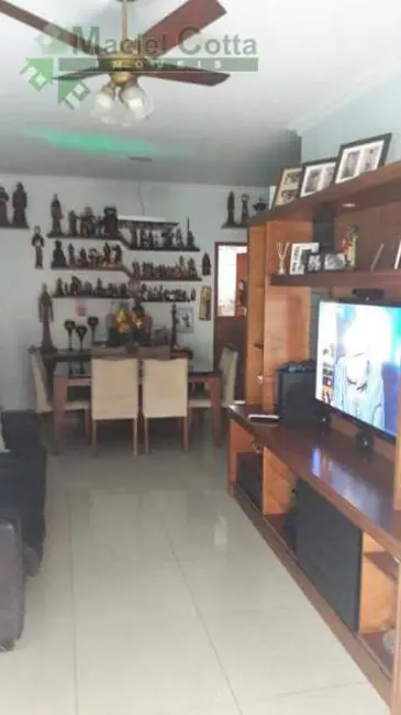 Foto 2 de Apartamento com 3 quartos à venda, 115m2 em Rio De Janeiro - RJ