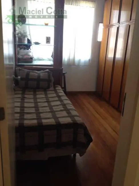 Foto 7 de Apartamento com 4 quartos à venda, 140m2 em Rio De Janeiro - RJ