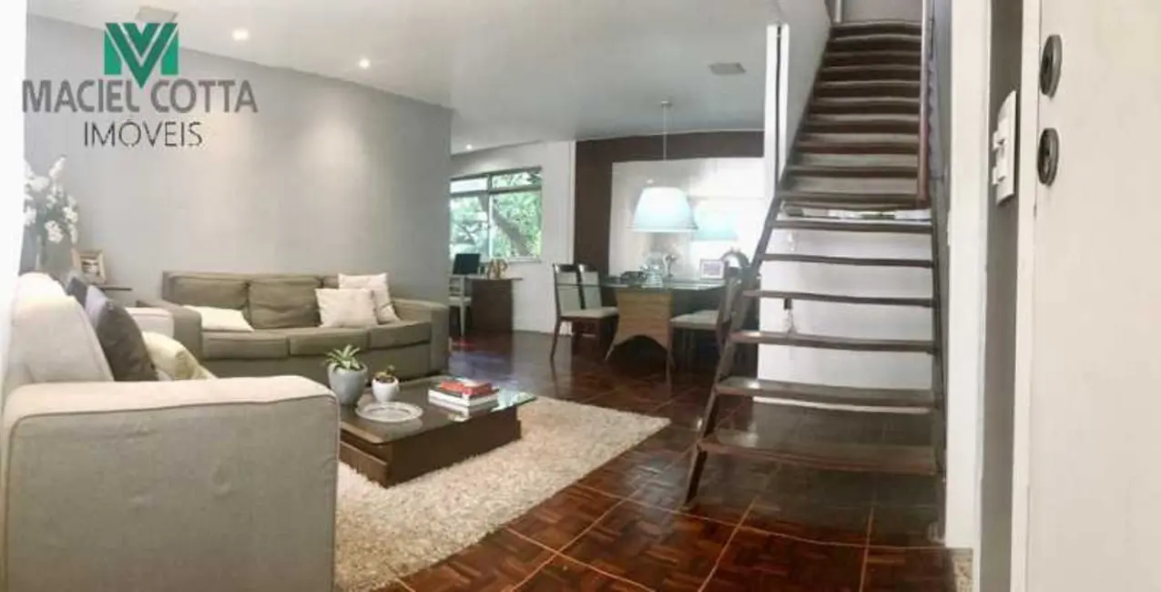 Foto 1 de Apartamento com 4 quartos à venda, 200m2 em Rio De Janeiro - RJ