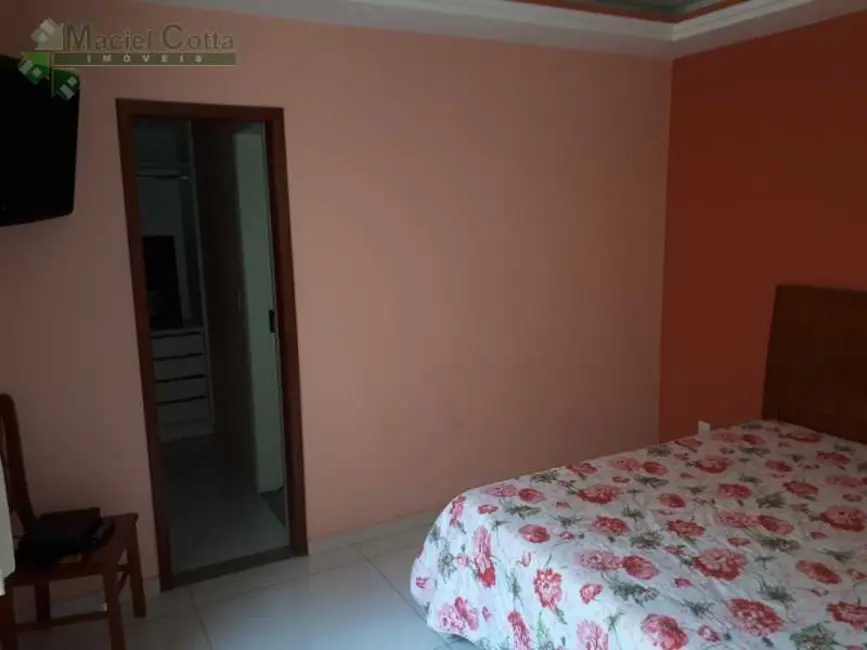 Casa com 2 quartos à venda, 200m2 em Rio De Janeiro - RJ - imagem 7 Foto 7 de Casa com 2 quartos à venda, 200m2 em Rio De Janeiro - RJ