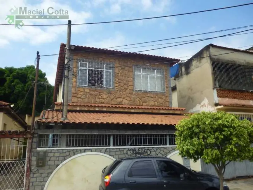 Foto 1 de Casa com 3 quartos à venda, 500m2 em Rio De Janeiro - RJ