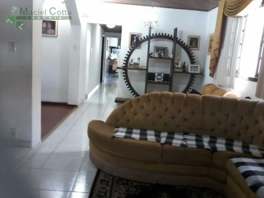 Foto 4 de Casa com 3 quartos à venda, 500m2 em Rio De Janeiro - RJ