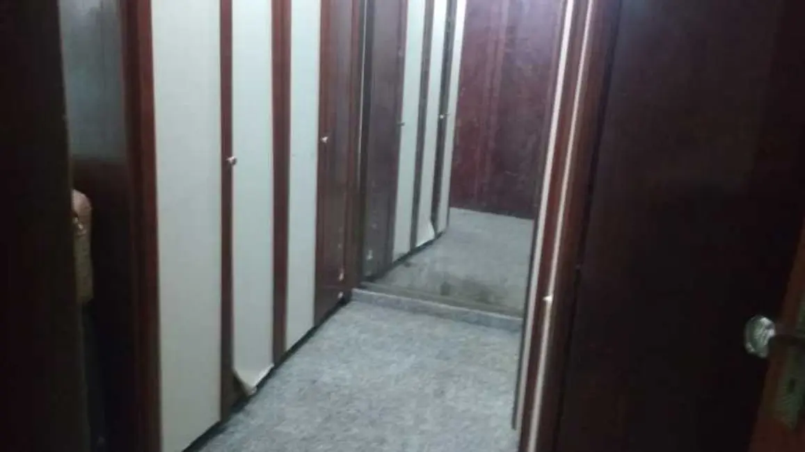 Casa com 4 quartos à venda em Rio De Janeiro - RJ - imagem 9 Foto 9 de Casa com 4 quartos à venda em Rio De Janeiro - RJ