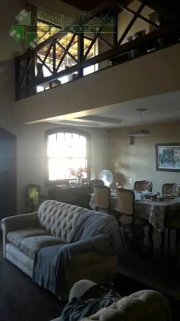 Foto 9 de Casa com 4 quartos à venda, 360m2 em Rio De Janeiro - RJ