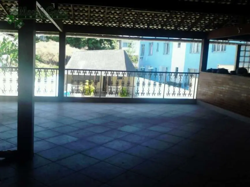 Casa com 4 quartos à venda, 400m2 em Rio De Janeiro - RJ - imagem 8 Foto 8 de Casa com 4 quartos à venda, 400m2 em Rio De Janeiro - RJ