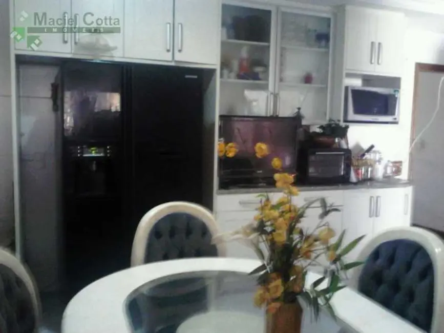 Casa com 4 quartos à venda, 400m2 em Rio De Janeiro - RJ - imagem 5 Foto 5 de Casa com 4 quartos à venda, 400m2 em Rio De Janeiro - RJ