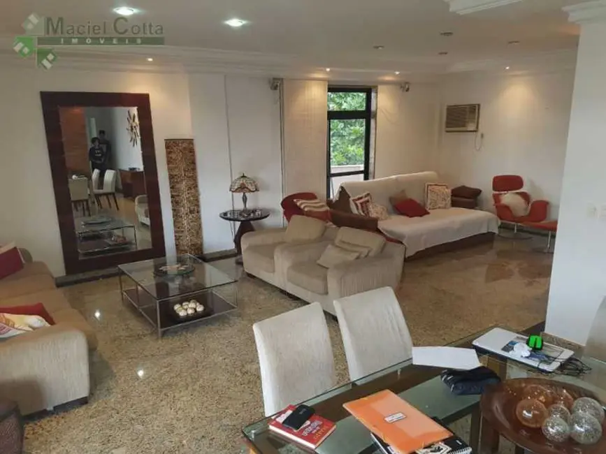 Foto 3 de Cobertura com 4 quartos à venda, 600m2 em Rio De Janeiro - RJ
