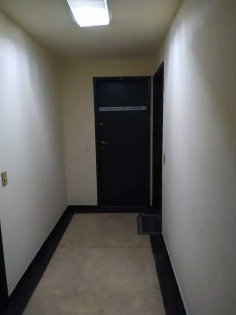 Foto 9 de Sala Comercial à venda em Rio De Janeiro - RJ