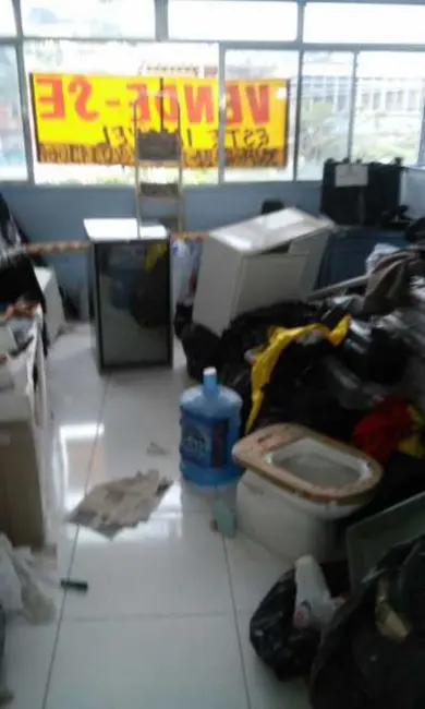 Sala Comercial à venda, 28m2 em Rio De Janeiro - RJ - imagem 4 Foto 4 de Sala Comercial à venda, 28m2 em Rio De Janeiro - RJ