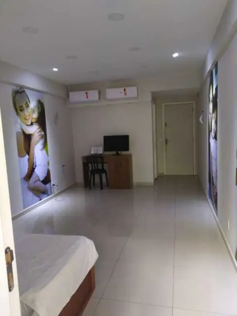 Foto 2 de Sala Comercial à venda, 30m2 em Rio De Janeiro - RJ