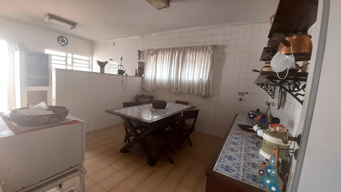 Casa com 4 quartos à venda, 400m2 em Água Branca, São Paulo - SP - imagem 9 Foto 9 de Casa com 4 quartos à venda, 400m2 em Água Branca, São Paulo - SP