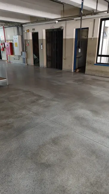 Foto 3 de Armazém / Galpão à venda, 2400m2 em Brás, São Paulo - SP