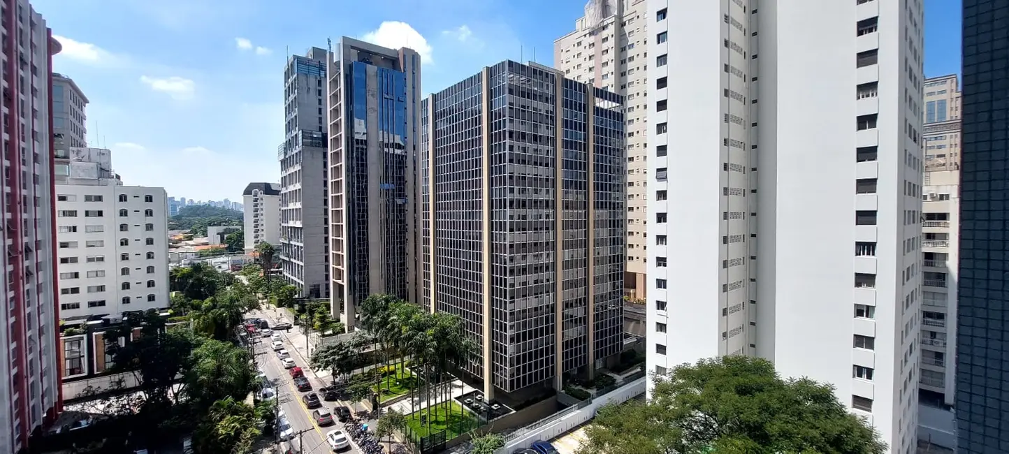 Foto 2 de Apartamento com 2 quartos à venda, 77m2 em Vila Nova Conceição, São Paulo - SP